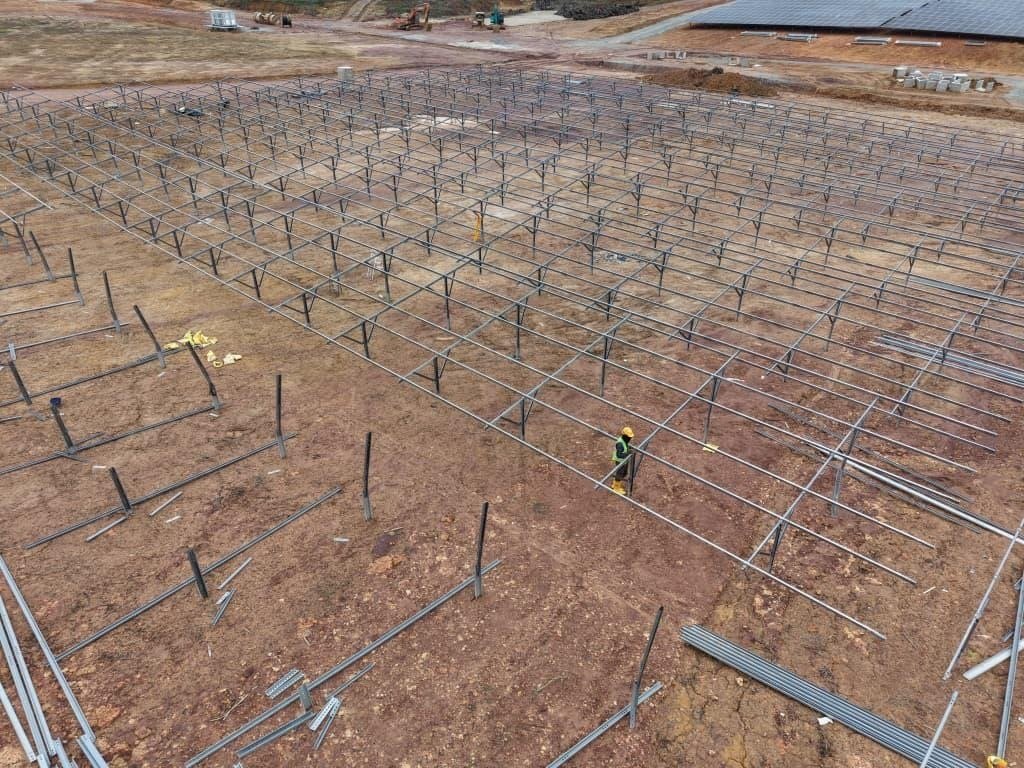 Hwa Lee solar site: Structures