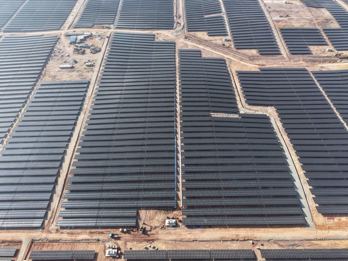 105 MW Large Scale Solar Farm, Johor, photo 2